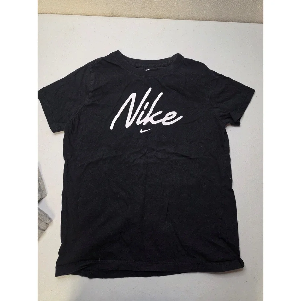 Nike Kids Script Logo Graphic T-Shirt 2 Pack Black Gray XL 100% Cotton